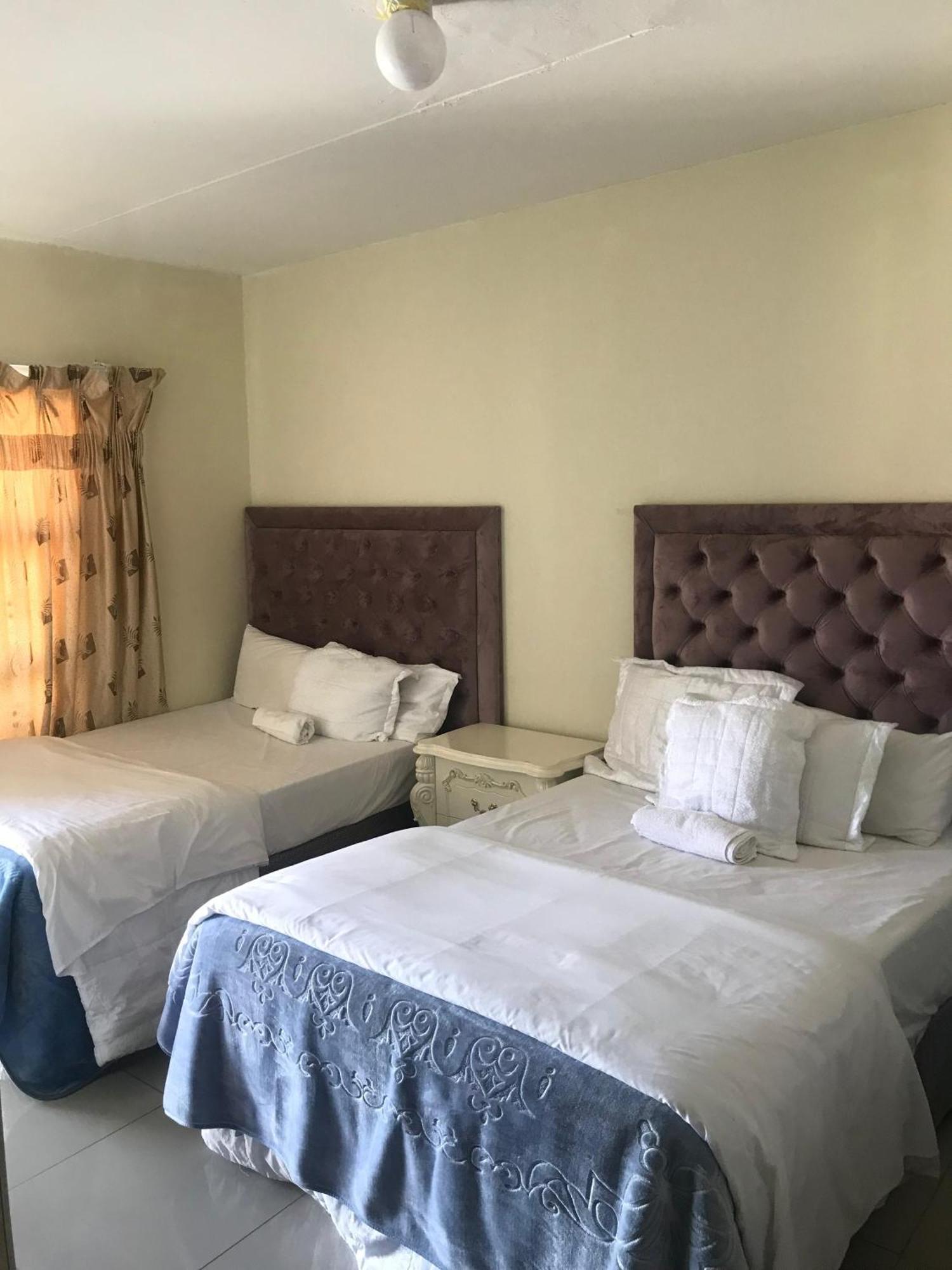 Sunset Bay Lodge Ист-Лондон Экстерьер фото